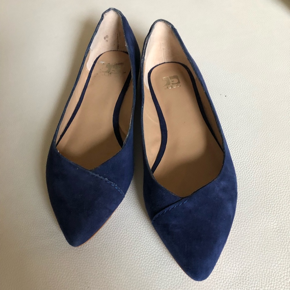 JOE’S Blue suede flat shoes. Size 6
